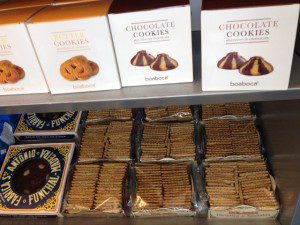 Richard and I went to the imported food emporium DeliDelux in search of matzah. I thought I found some in a back corner but it turned out to be cookies. Oy vey.